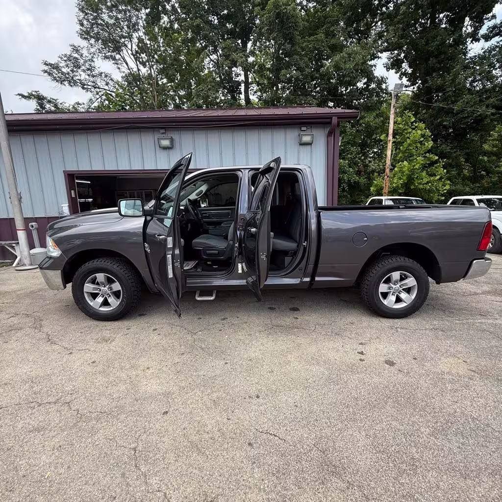 2017 Ram 1500 - 1C6RR7GG7HS776903 - Image #10